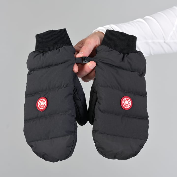 Pajak Cloud Mittens Black Pajak