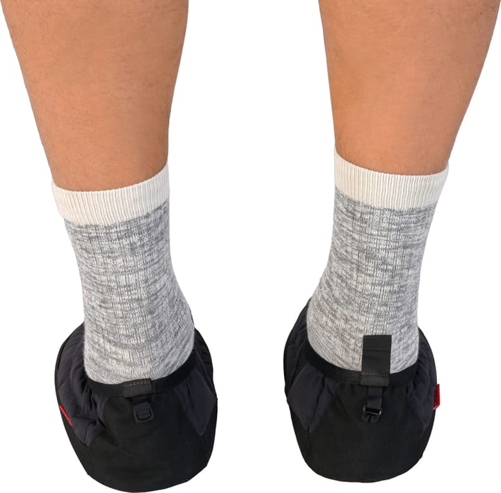 Pajak Sky Slippers Black Pajak