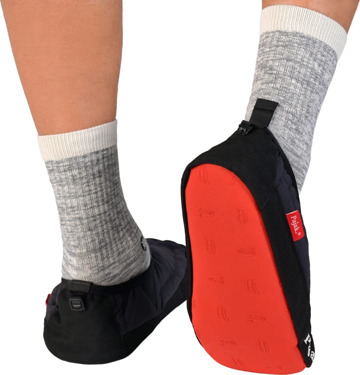 Pajak Sky Slippers Black Pajak