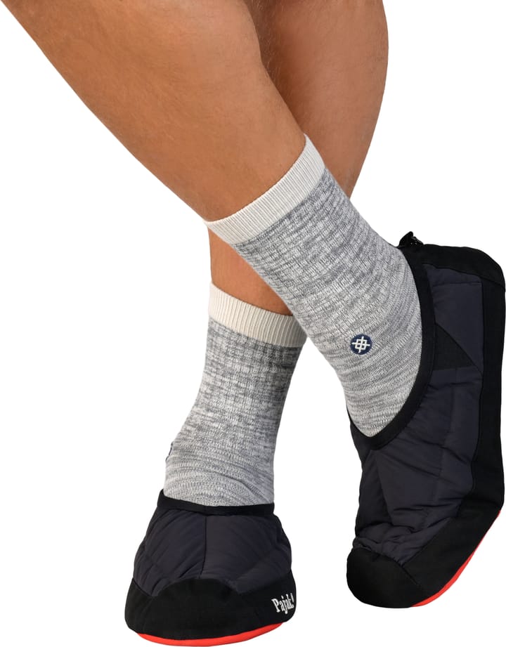 Pajak Sky Slippers Black Pajak