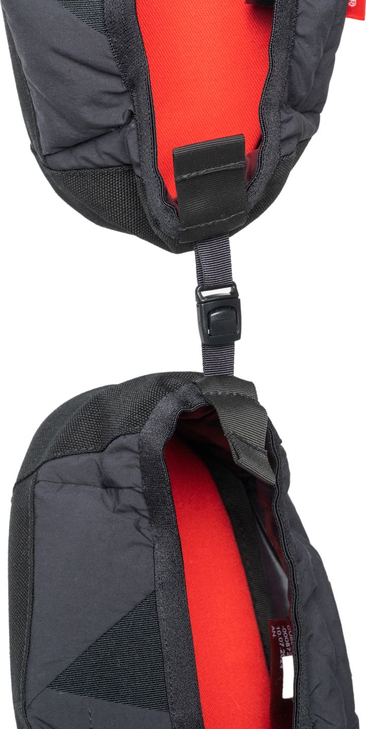 Pajak Sky Slippers Black Pajak