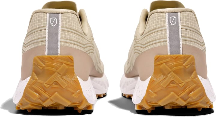 Norda Women's 002 Sand Norda