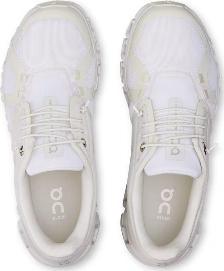 On Women's Cloud 6 White/White On
