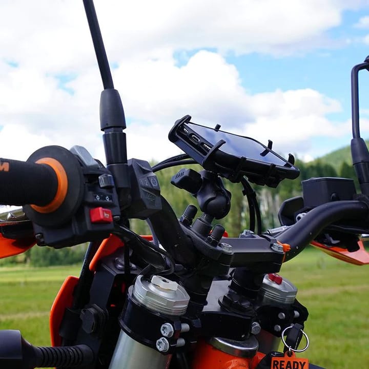 RAM Mounts Ram Handlebar U-Bolt Base For Rails U-Boltfeste For Rør 12,7-31,7mm B Kule RAM Mounts RAM Mounts Ram Handlebar U-Bolt Base For Rails U-Boltfeste For Rør 12,7-31,7mm B Kule RAM Mounts