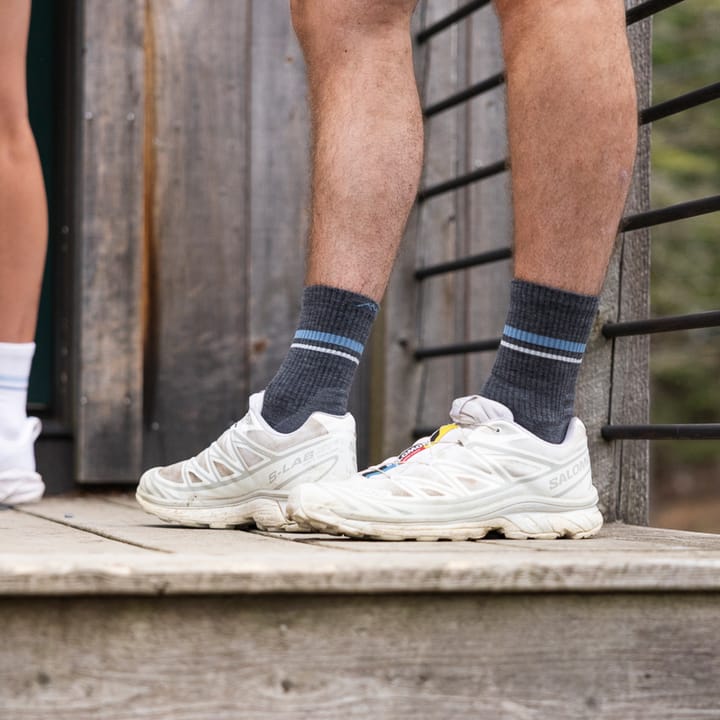 Darn Tough Men’s Element Micro Crew Lightweight Running Socks Gray Darn Tough