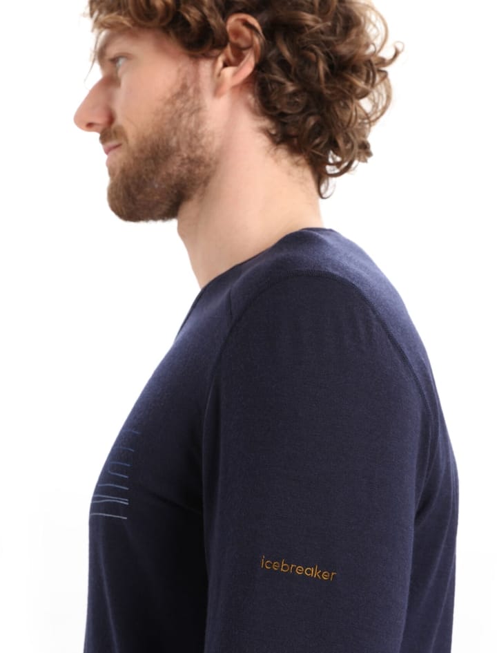 Icebreaker M 200 Oasis Ls Crewe Ski Stripes Midnight Navy Icebreaker Icebreaker M 200 Oasis Ls Crewe Ski Stripes Midnight Navy Icebreaker