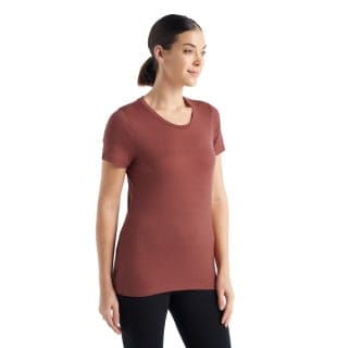 Icebreaker Women's Merino Tech Lite II Short Sleeve T-Shirt Grape Icebreaker Icebreaker Women's Merino Tech Lite II Short Sleeve T-Shirt Grape Icebreaker