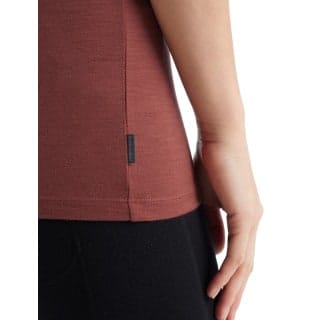 Icebreaker Women's Merino Tech Lite II Short Sleeve T-Shirt Grape Icebreaker