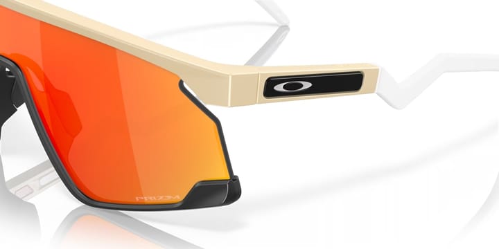 Oakley Bxtr Matte Desert Tan/Prizm Ruby Oakley