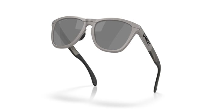 Oakley Frogskins Range Titanium / Prizm Black Polar Oakley Oakley Frogskins Range Titanium / Prizm Black Polar Oakley