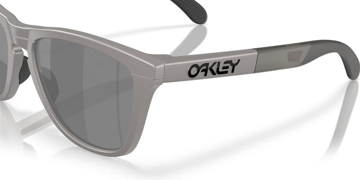 Oakley Frogskins Range Titanium / Prizm Black Polar Oakley
