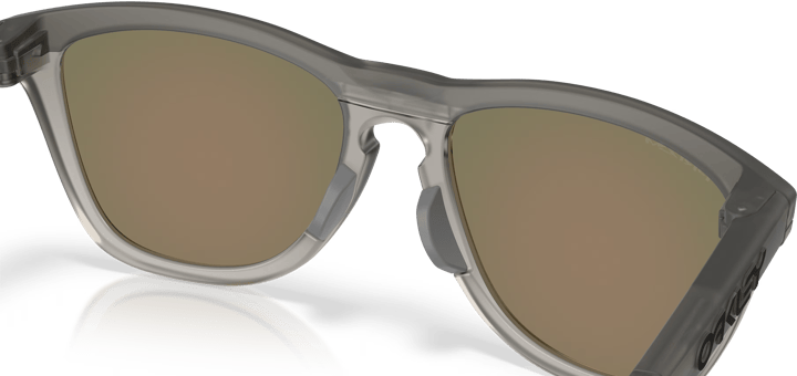 Oakley Frogskins Range XL Matte Grey Smoke/Grey Ink/Prizm Ruby Oakley Oakley Frogskins Range XL Matte Grey Smoke/Grey Ink/Prizm Ruby Oakley