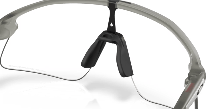 Oakley Stunt Devil Grey Ink/Clear To Black Iridium Photochromic Oakley