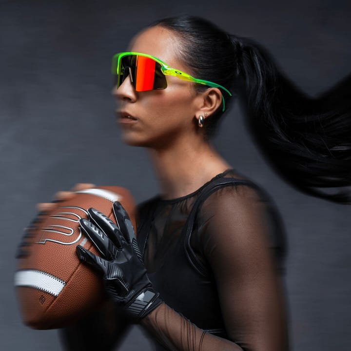 Oakley Stunt Devil S Matte Uranium/Prizm Ruby Oakley Oakley Stunt Devil S Matte Uranium/Prizm Ruby Oakley