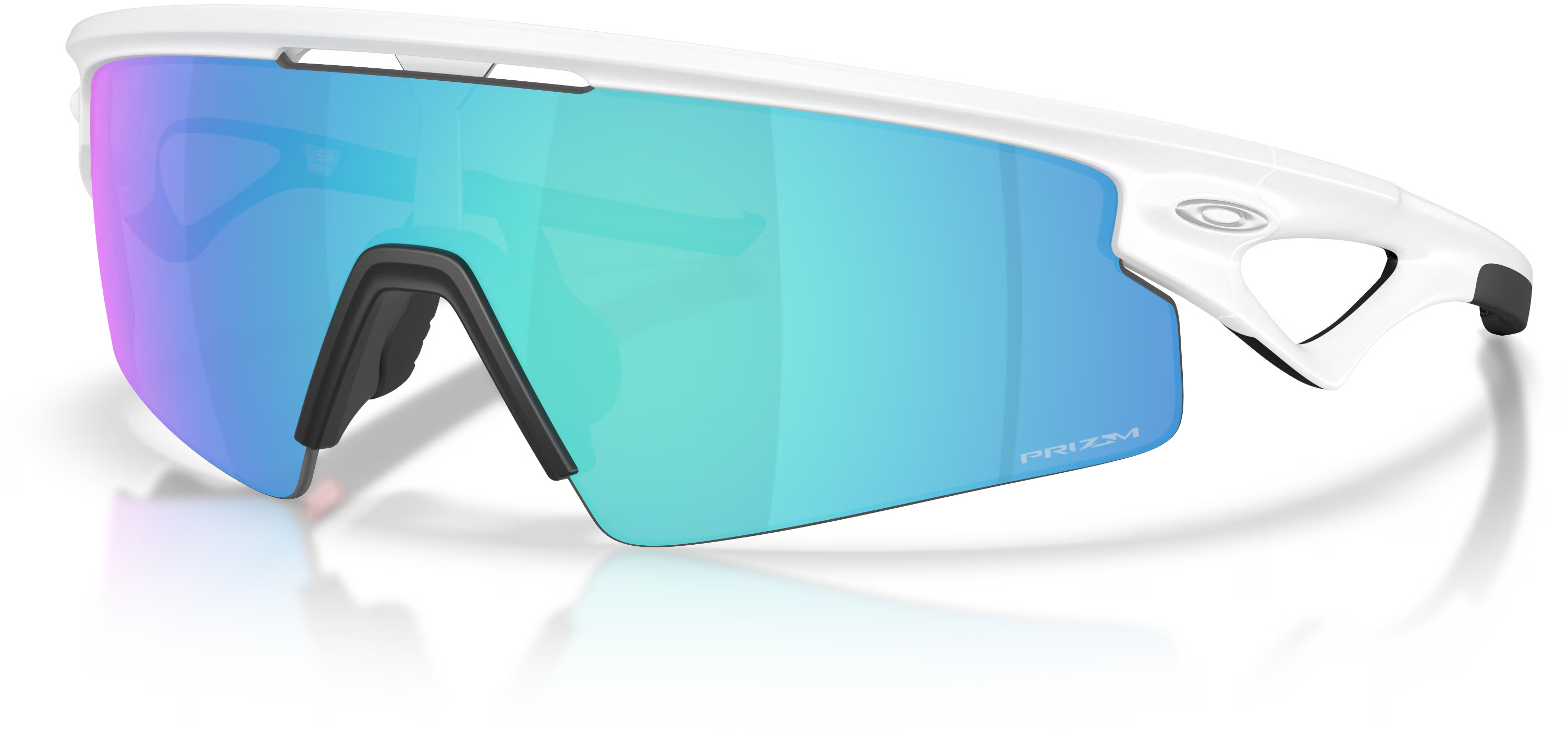 Matte white/prizm sapphire