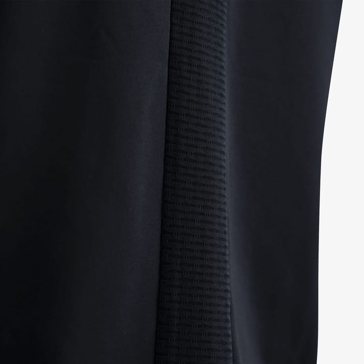 Swix Roadline Tank M Black Swix Swix Roadline Tank M Black Swix