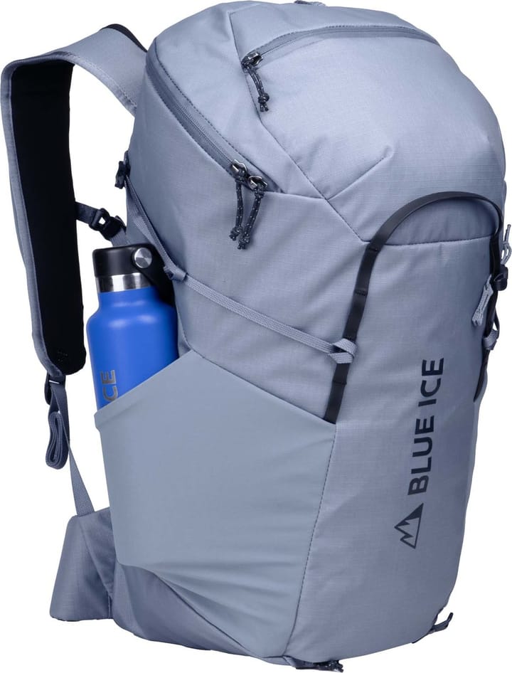 Blue Ice Prisma Pack 30 L Folkstone Grey Blue Ice