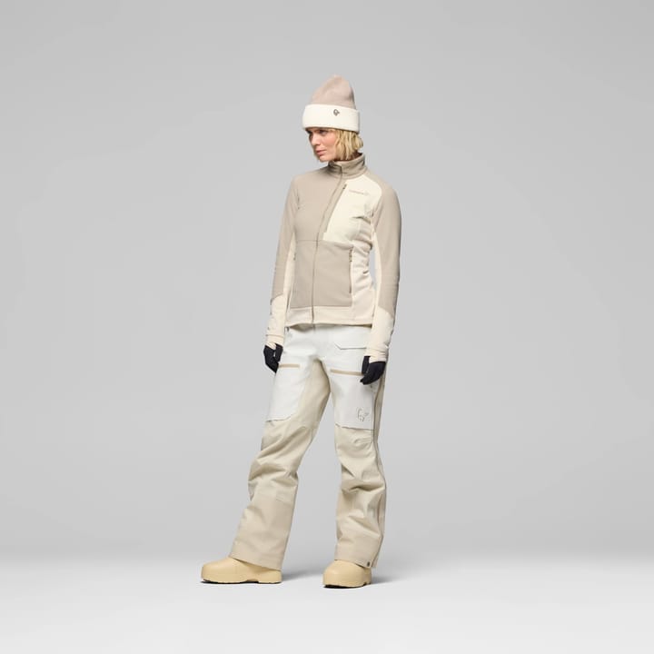 Norrøna Women's Lofoten GORE-TEX Pro Pants Whisper White Norrøna Norrøna Women's Lofoten GORE-TEX Pro Pants Whisper White Norrøna