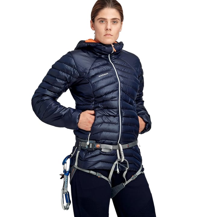Mammut Eigerjoch Advanced In Hooded Jacket Women Night Mammut Mammut Eigerjoch Advanced In Hooded Jacket Women Night Mammut