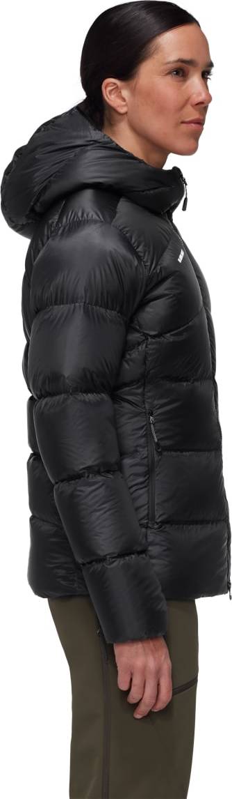 Mammut Women's Taiss Pro In Hooded Jacket Black Mammut Mammut Women's Taiss Pro In Hooded Jacket Black Mammut