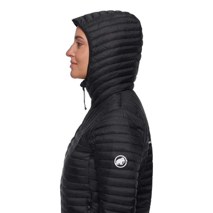 Mammut Broad Peak Light In Hooded Jacket Women Black Mammut