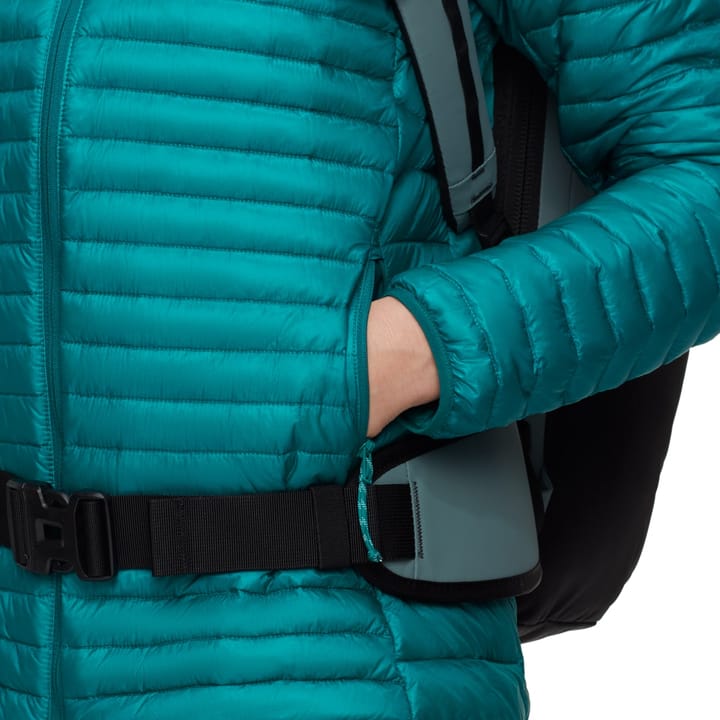 Mammut Broad Peak Light In Hooded Jacket Women Deep Teal Mammut Mammut Broad Peak Light In Hooded Jacket Women Deep Teal Mammut