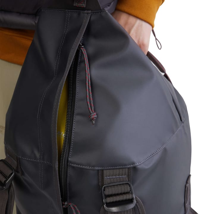Klättermusen Ydalir Duffelbag 25l Raven Klättermusen