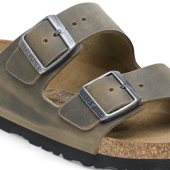 Birkenstock Unisex Arizona Oiled Leather Narrow Faded Khaki Birkenstock