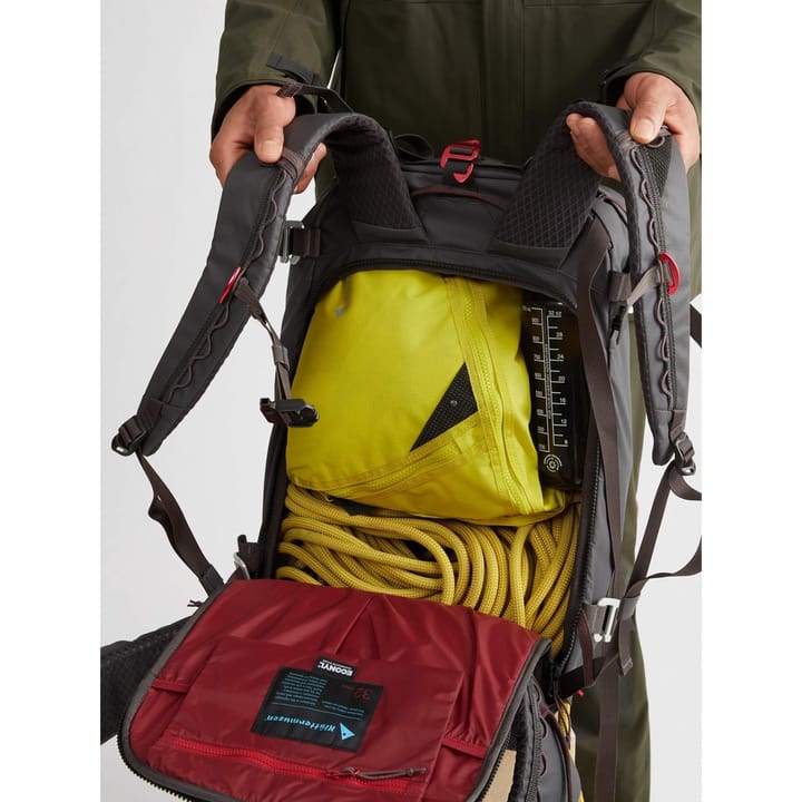 Klättermusen Kåre Backpack 30l Raven Klättermusen Klättermusen Kåre Backpack 30l Raven Klättermusen