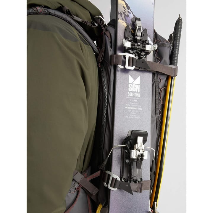 Klättermusen Kåre Backpack 30l Raven Klättermusen Klättermusen Kåre Backpack 30l Raven Klättermusen
