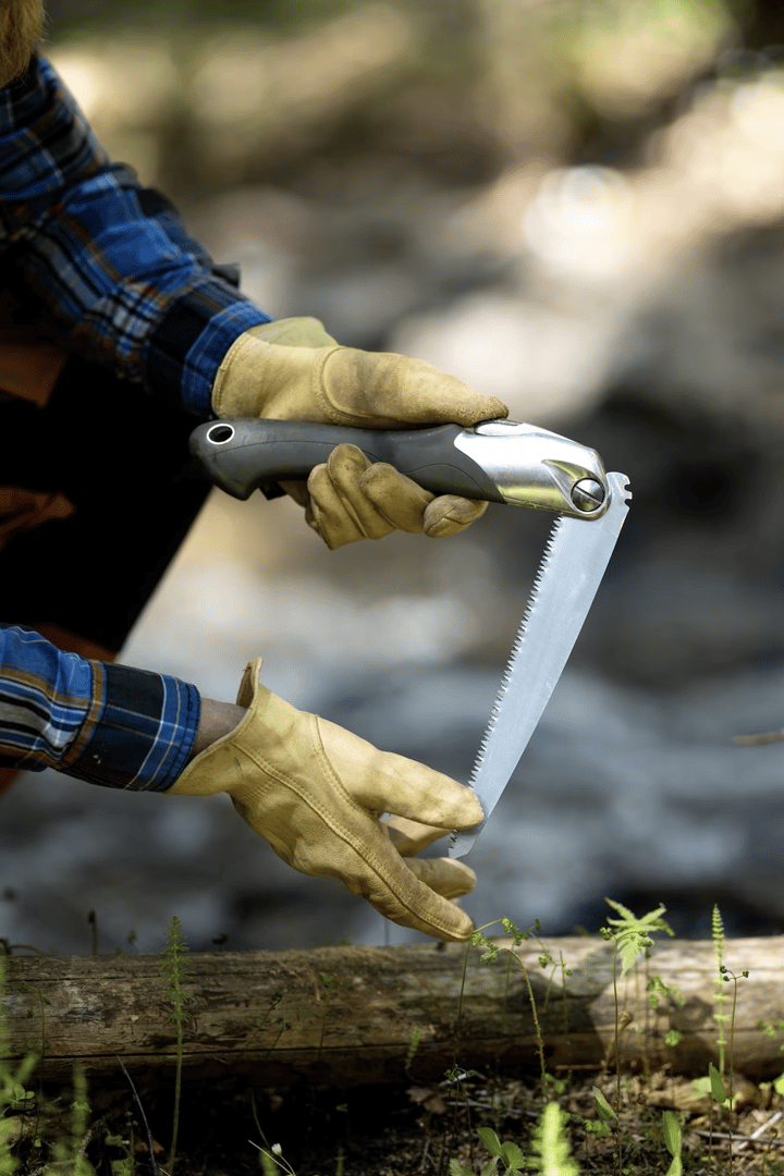 Brusletto Vestlia Folding Saw Black/Green Brusletto Brusletto Vestlia Folding Saw Black/Green Brusletto