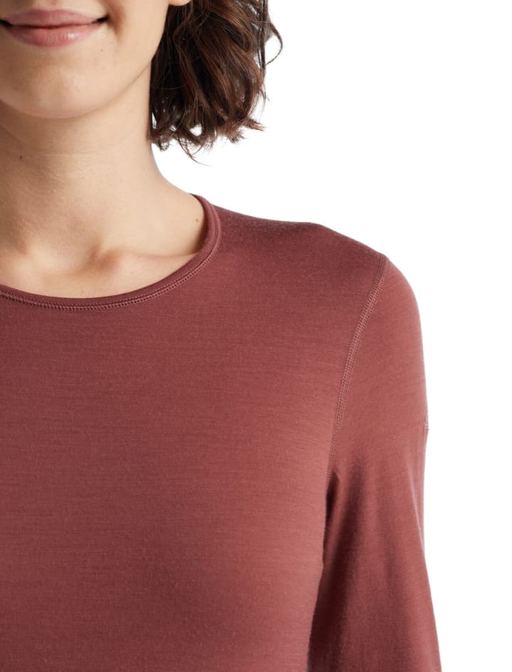 Icebreaker Women's 200 Oasis Long Sleeve Crewe Grape Icebreaker Icebreaker Women's 200 Oasis Long Sleeve Crewe Grape Icebreaker
