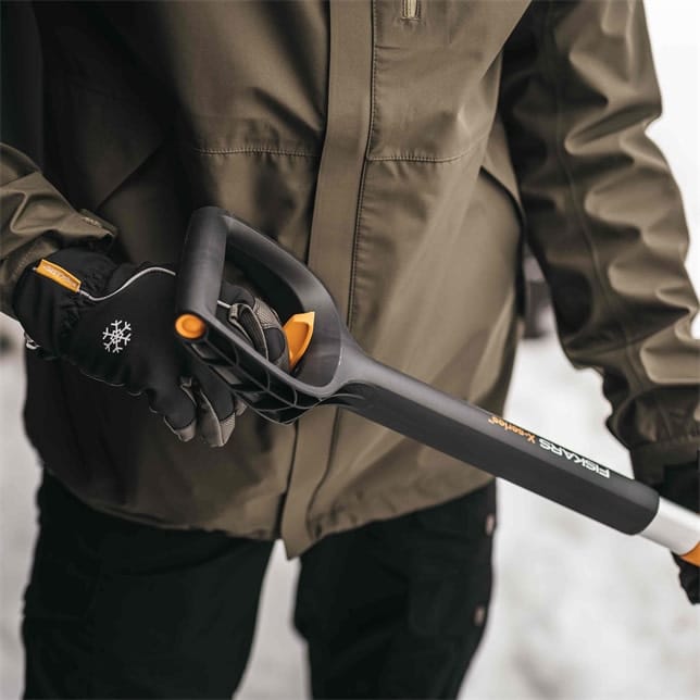 Fiskars Bilsnöskyffel X-Series Teleskopisk Svart Fiskars