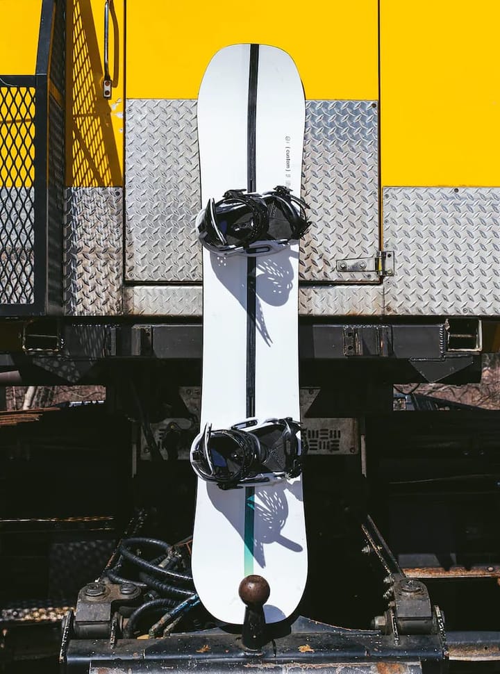 Burton Men's Custom Camber Snowboard Yellow/White Burton