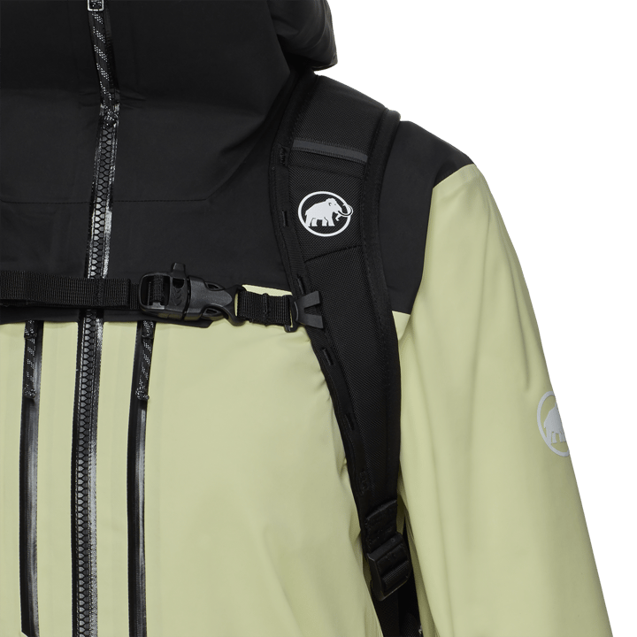 Mammut Women's Nirvana 28  Black Mammut