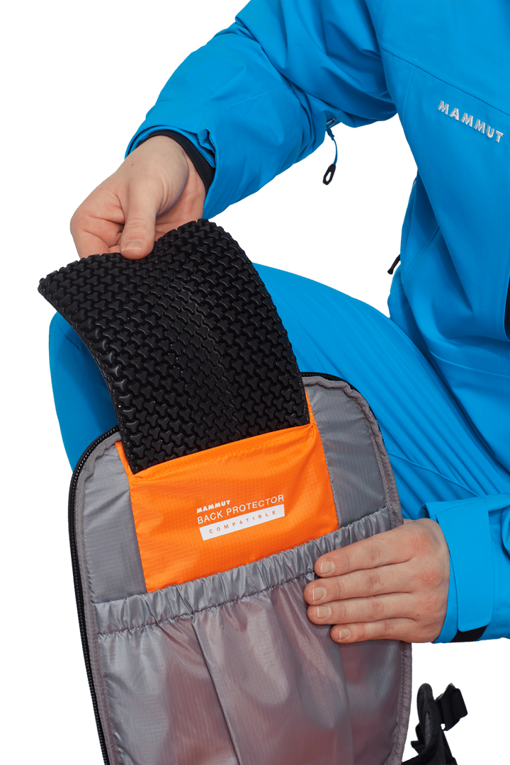 Mammut Nirvana 28 Black Mammut