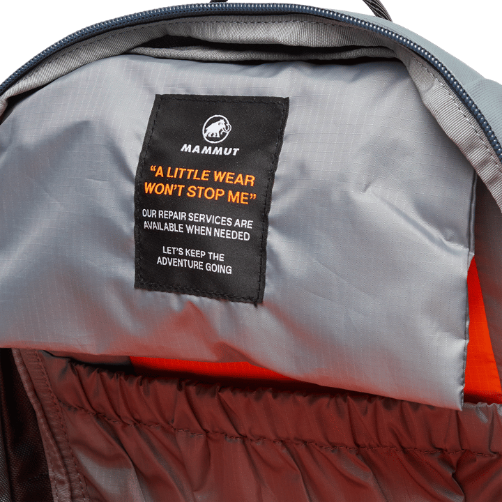 Mammut Nirvana 28 Strata-black Mammut