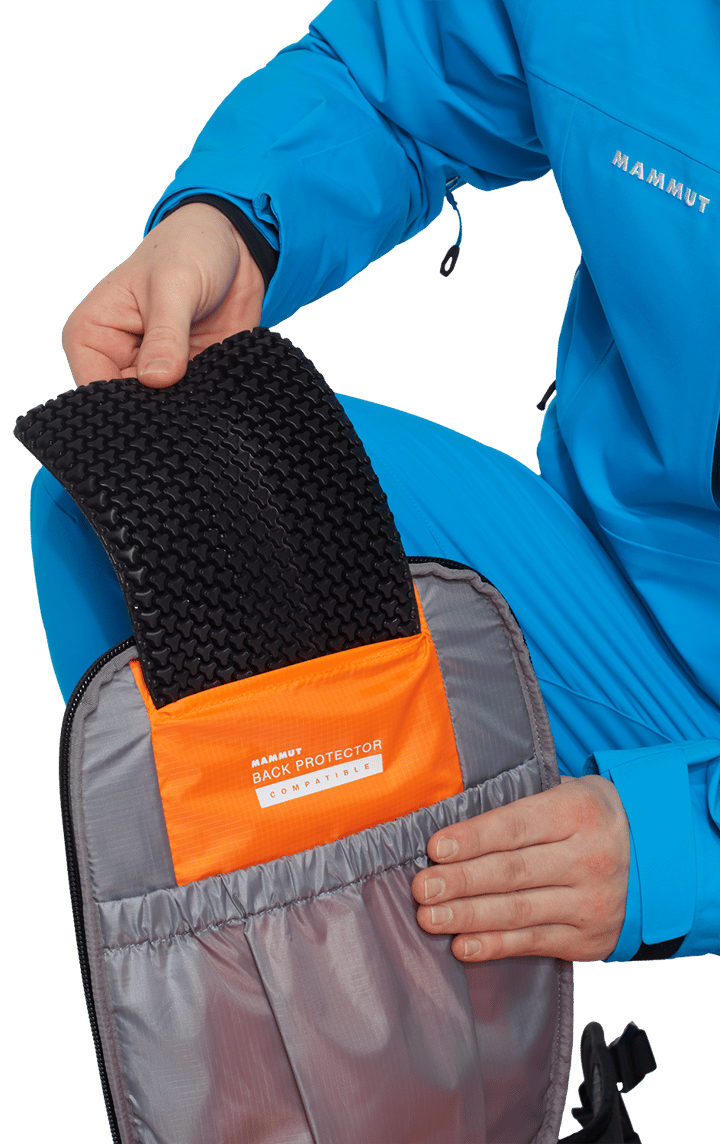 Mammut Nirvana 28 Marsh-black Mammut
