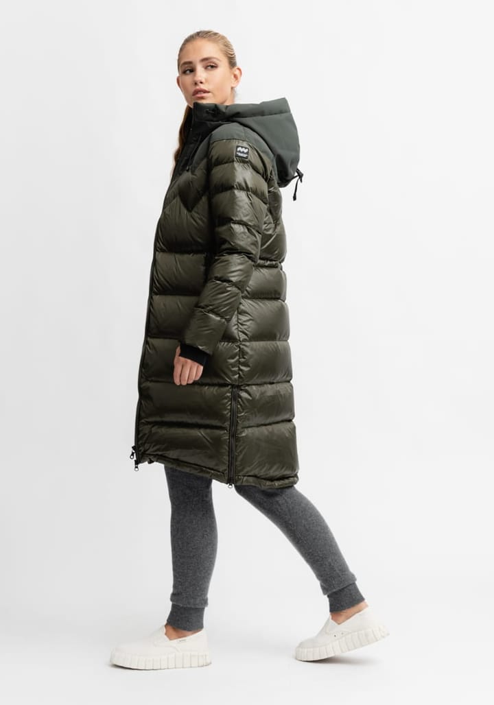 Mountain Works Women's Cocoon Down Coat (2021) Military Mountain Works Mountain Works Women's Cocoon Down Coat (2021) Military Mountain Works