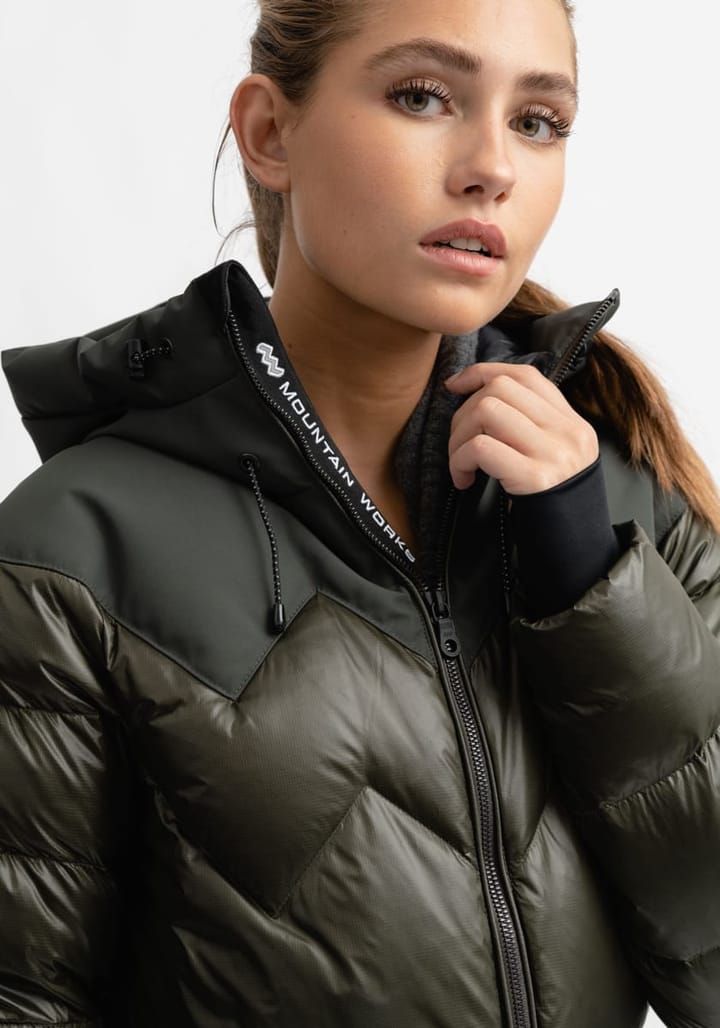 Mountain Works Women's Cocoon Down Coat (2021) Military Mountain Works Mountain Works Women's Cocoon Down Coat (2021) Military Mountain Works