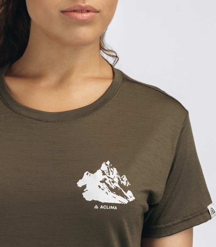 Aclima Women's Lightwool 140 Classic Tee Mountain Tarmac Aclima Aclima Women's Lightwool 140 Classic Tee Mountain Tarmac Aclima
