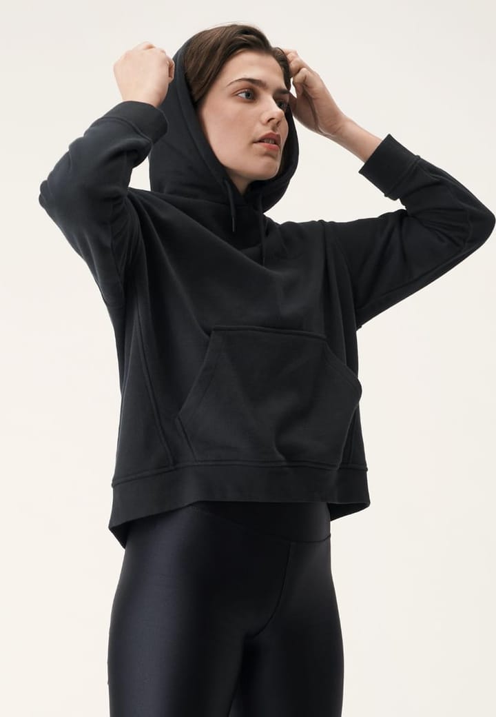 Röhnisch Women's Essential Hoodie Black Röhnisch