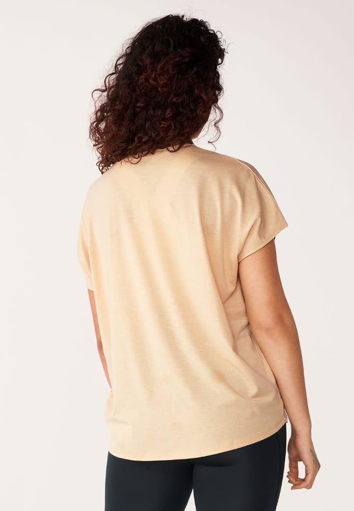 Röhnisch Women's Clara Loose Tee Pebble Röhnisch Röhnisch Women's Clara Loose Tee Pebble Röhnisch