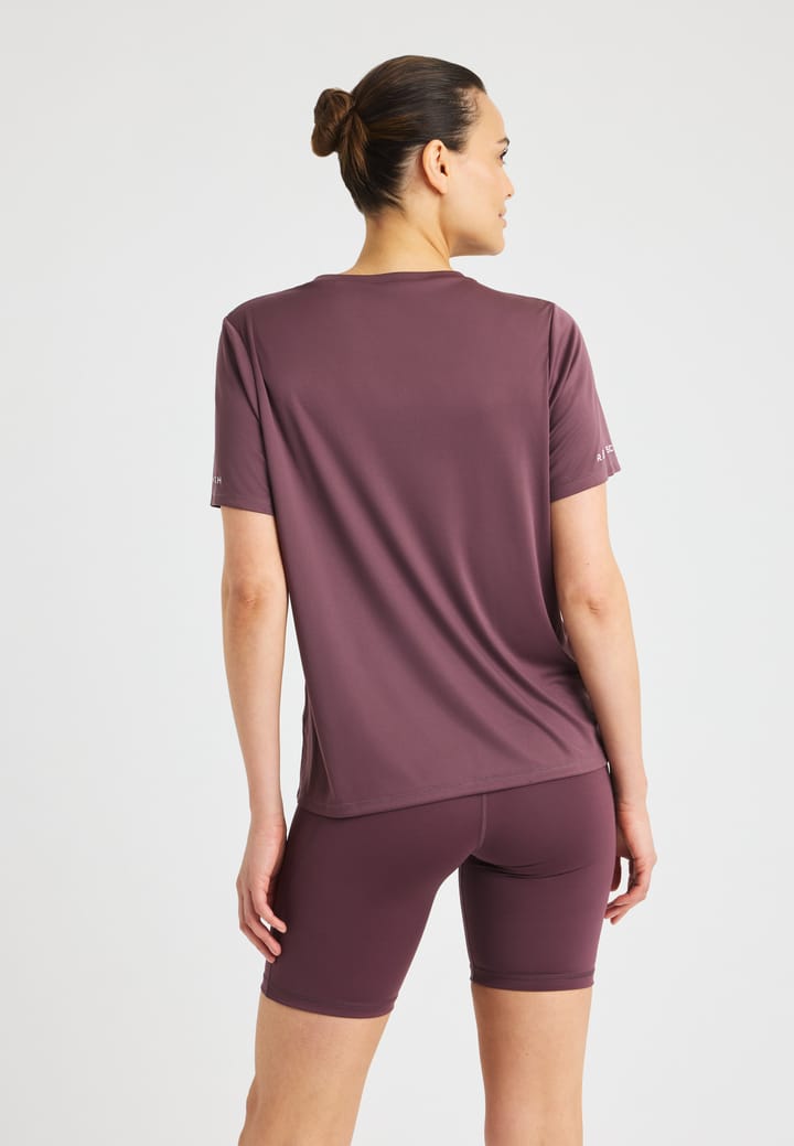 Röhnisch Women's Team Logo Tee Huckleberry Röhnisch