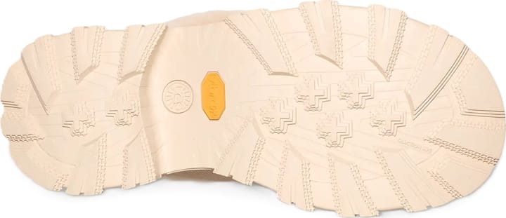 UGG Women's Adirondack Meridian Hiker Sand UGG UGG Women's Adirondack Meridian Hiker Sand UGG