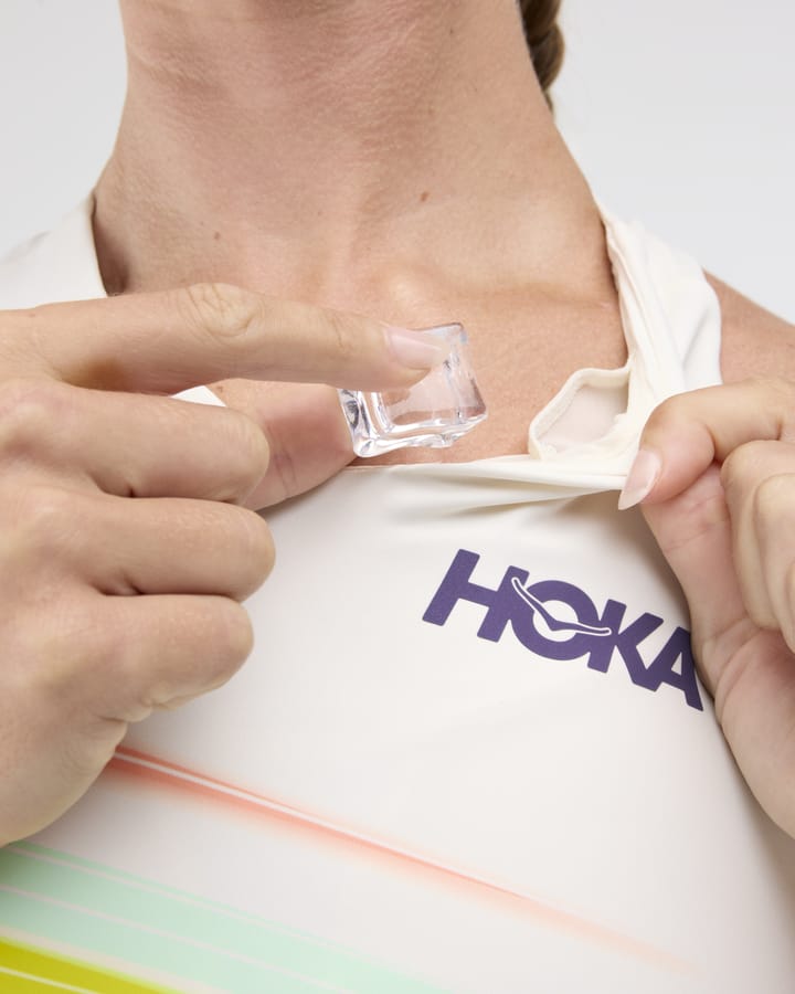 Hoka Women's Race Day Crop Bra Alabaster Flare Hoka