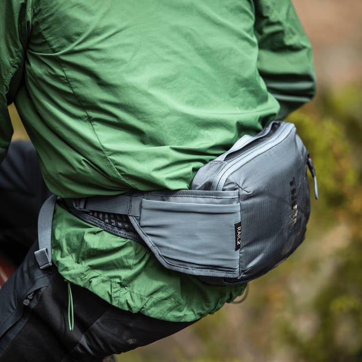 Thule Thule Rail Hip Pack 2l Faded Khaki Thule Thule Thule Rail Hip Pack 2l Faded Khaki Thule