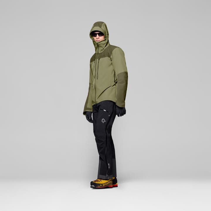 Norrøna Men's Trollveggen GORE-TEX Pro Light Jacket Olive Night/deep Lichen Green Norrøna