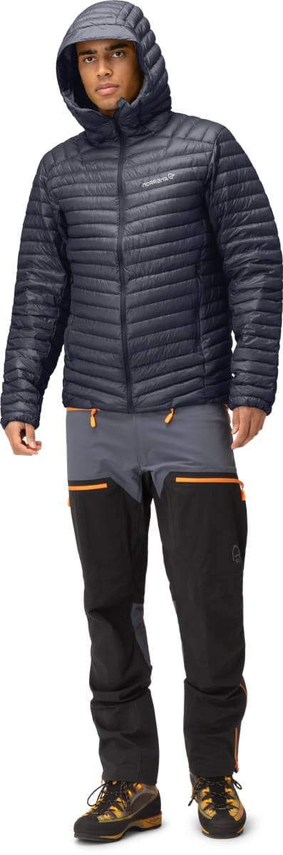 Norrøna Men's Trollveggen Superlight Down850 Hood Cool Black Norrøna Norrøna Men's Trollveggen Superlight Down850 Hood Cool Black Norrøna