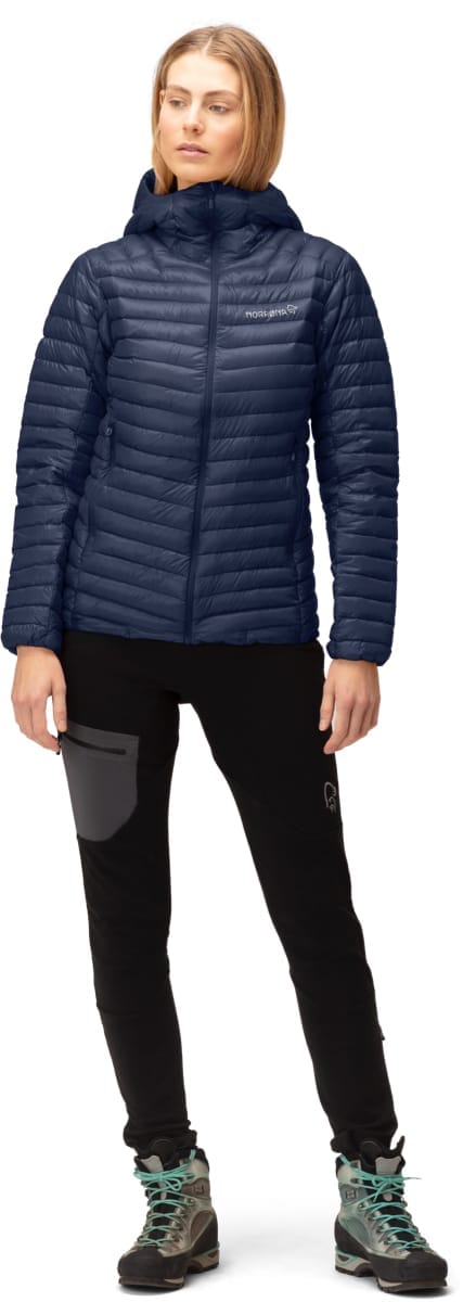 Norrøna Women's Trollveggen Superlight Down850 Hood Indigo Night Norrøna Norrøna Women's Trollveggen Superlight Down850 Hood Indigo Night Norrøna